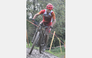 Cyclo-cross de Fontalba : week-end pluvieux mais brillant !